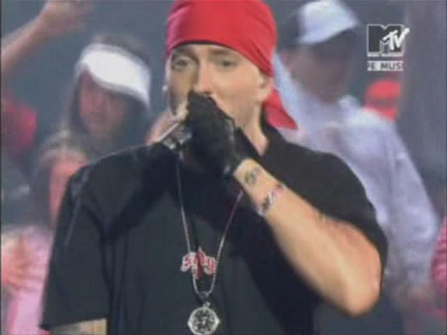 Eminem - Like Toy Soldiers & Just Lose It Live @ MTV EMA, 2004